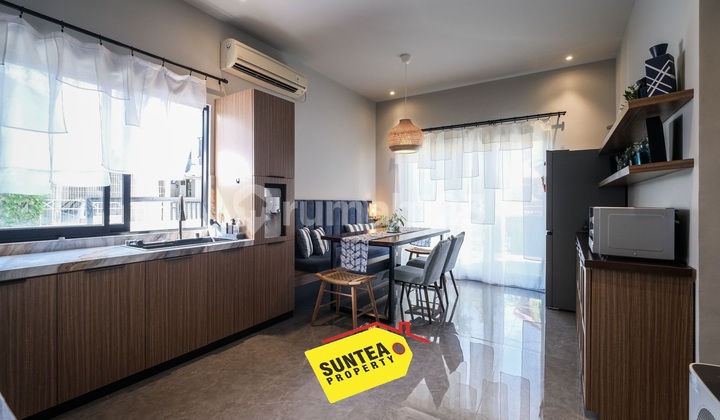 (569) Rumah Modern Kontemporer Super Nyaman (569) Rumah Modern Kontemporer Super Nyaman