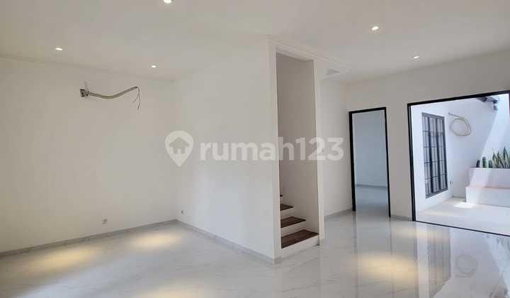(110) Dijual Cepat Rumah Cantik Siap Huni di Cluster Nyaman Bintaro 2