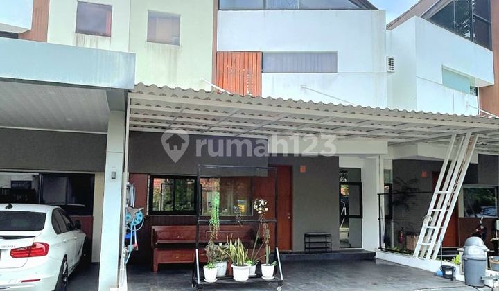 (145) Rumah Modern Cantik di Wilayah Strategis (145) Rumah Modern Cantik di Wilayah Strategis