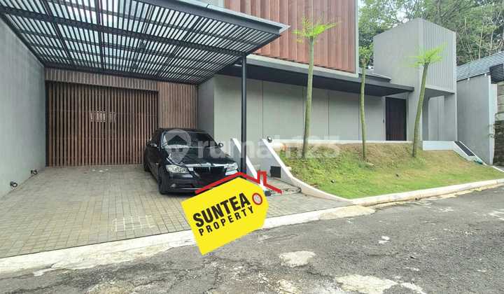(738) Rumah Modern Kontemporer Fully Furnished Mewah di Bintaro
