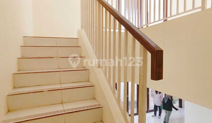 (191) Rumah Bagus di Lokasi Favorit di Bintaro 2