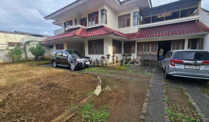 Rumah Besar, 2 Lantai, di Cirendeu, Harga di Bawah Pasaran 1