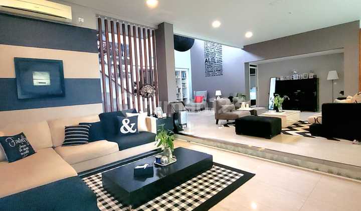 Rumah di Senayan Bintaro Sektor 9 Luas Rapih. 0866