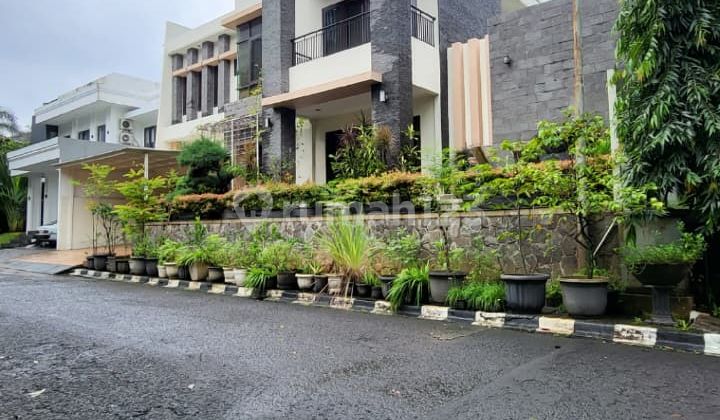 Rumah di Bintaro Sektor 9 Cluster Premium Kolam Renang.0721 2
