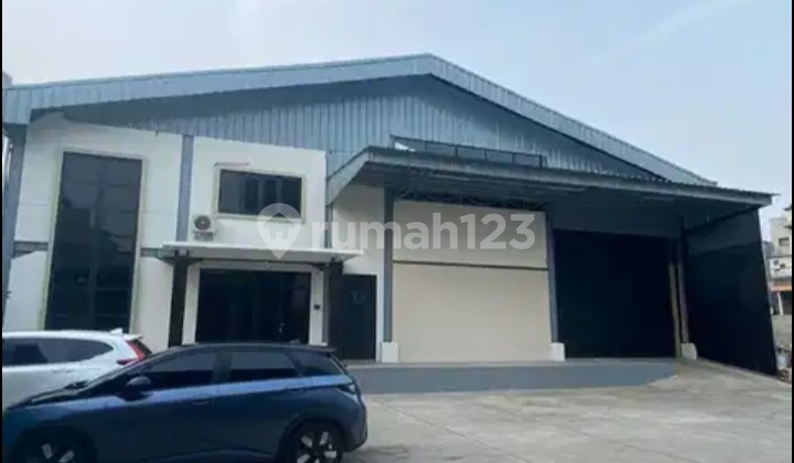 Gudang Siap Pakai di Depok Strategis Pinggir Jalan. 0229 Gudang Siap Pakai di Depok Strategis Pinggir Jalan. 0229