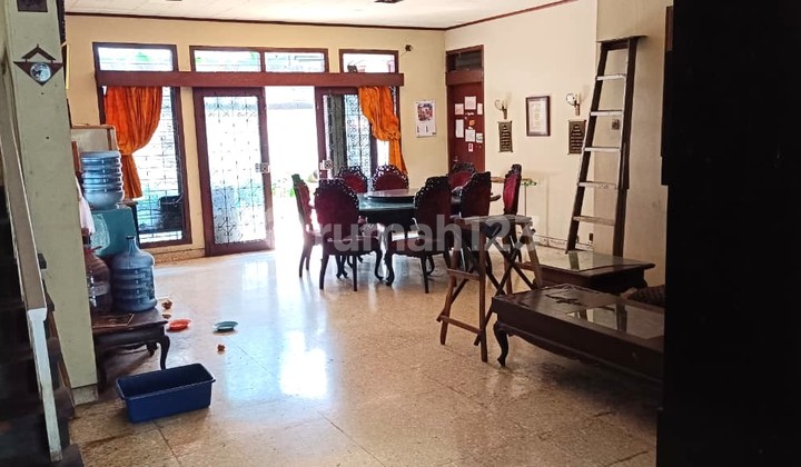 Rumah di Area Pakubuwono Hitung Tanah Strategis .0098 2