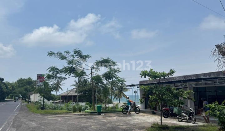 Strategic Land on the Main Roadside of Kubutambahan, Opposite Kayana Minimart