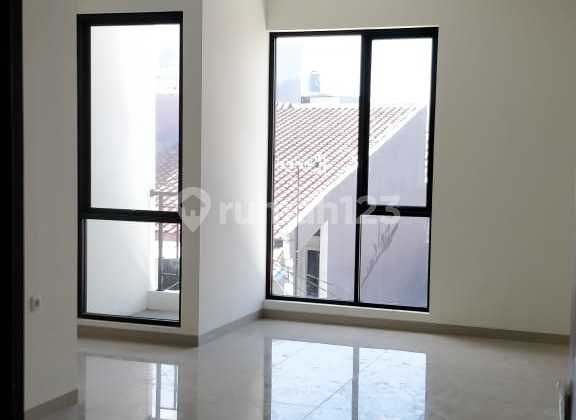 For Rent House in Cengkareng Indah Ready to Occupy
