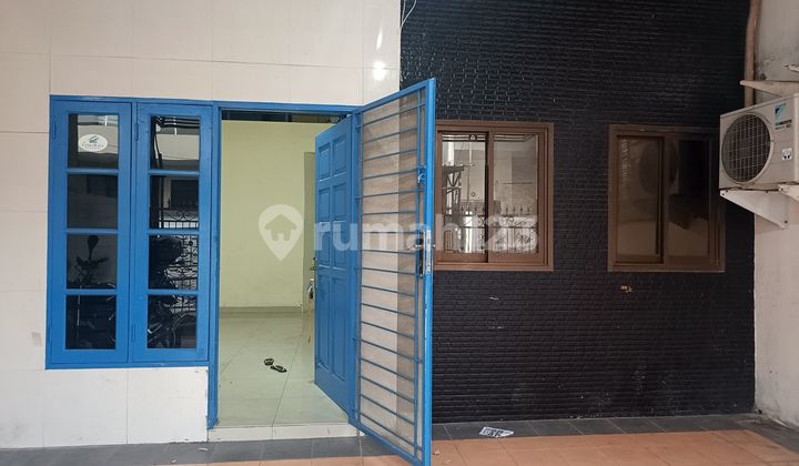 Disewakan Rumah di Citra Garden 3 Jakarta Barat Siap Huni