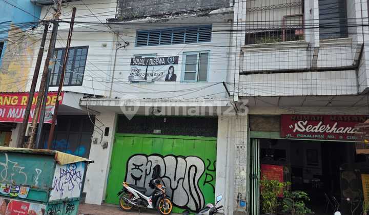 For Sale 2-Story Shop House on Jl Pekalipan, Cirebon City 2