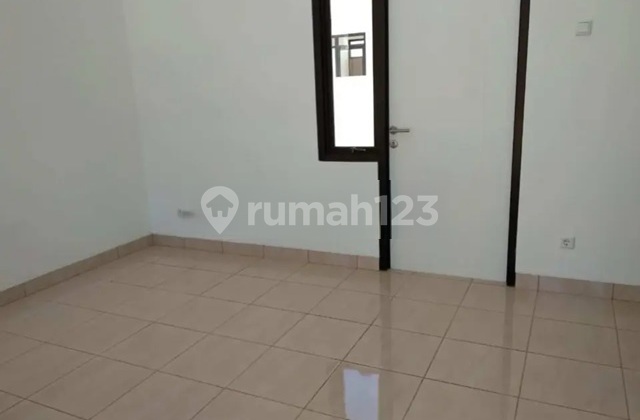 For Sale Comfortable and Ready-to-Occupy House in Citra Raya Cikupa Tangerang 2