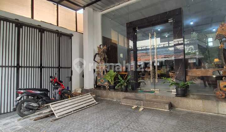 Disewakan Ruang Usaha di Jantung Kemang Timur - Lokasi Super Strategis! Disewakan Ruang Usaha di Jantung Kemang Timur - Lokasi Super Strategis!