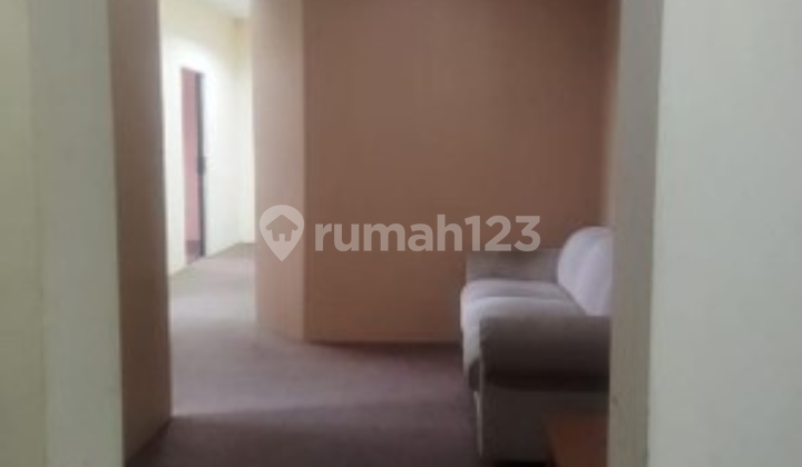 Disewakan Ruang Kantor 105 M2 di Mampang Prapatan Jakarta Selatan - Akses Jalan Utama, Include Service Charge