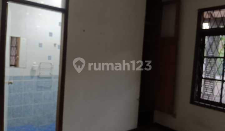 Dijual Rumah di Kranggan Permai, Jatisampurna, Kota Bekasi 1