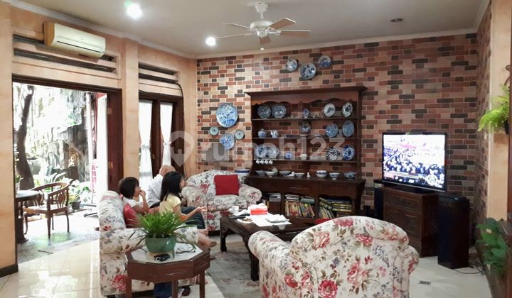 Rumah Bangunan 2 Lantai Air Pam Sudah SHM Siap Huni di Bintaro 2