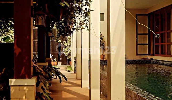 Rumah Mewah Denganr Indoor dan Outdoor di Cilandak, Jaksel 2