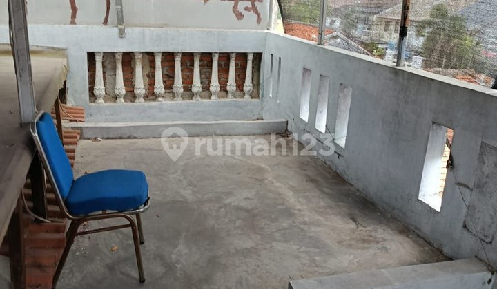 For Rent 2-Story House Ready to Occupy Pulomas East Jakarta For Rent 2-Story House Ready to Occupy Pulomas East Jakarta