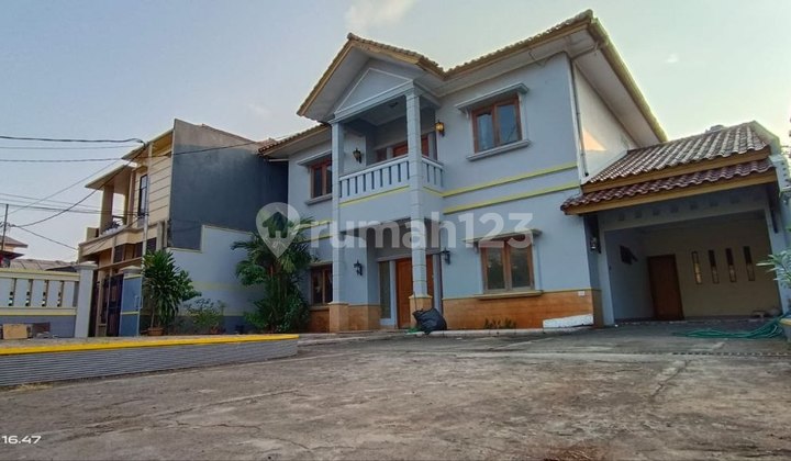 Disewakan Rumah 2 Lantai di Jati Cempaka Pondok Gede Bekasi*