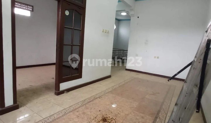 For Rent 2 1/2 Story House in Perumnas 2 2