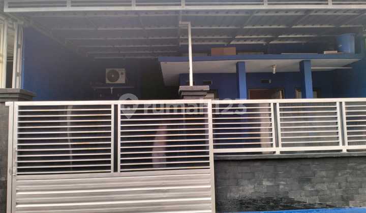 Rumah De Saxophone Town