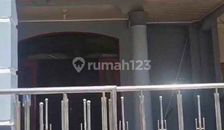 Rumah Dijual Murah 2 Lantai | One Gate | Komp. Villa Harjosari Il Rumah Dijual Murah 2 Lantai | One Gate | Komp. Villa Harjosari Il