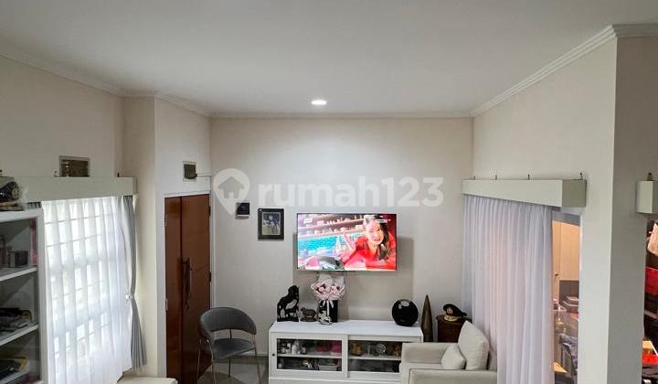 Beautiful Minimalist House Near Bandung Polytechnic Campus Beautiful Minimalist House Near Bandung Polytechnic Campus