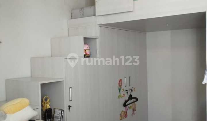 Rumah 2 Lantai Siap Huni di Cigadung 2