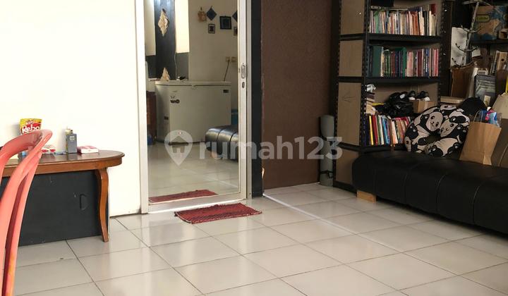 Rumah 2 Lantai Siap Huni di Kiaracondong