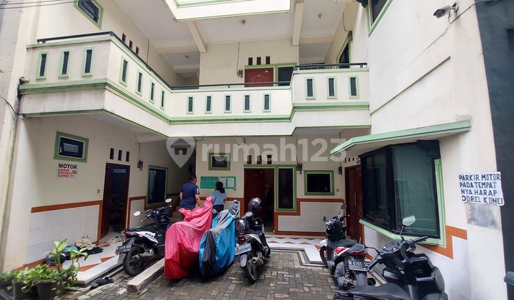 Kostan 3 Lantai di Depok Akses Tol Cijago Pasif Income 50Jt