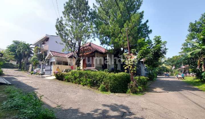 Hook House in Bukit Cimanggu City Near Markopolo Water Park 2