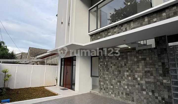 Dijual Rumah Kencana Loka (Baru)!! Bagusss Bangett
