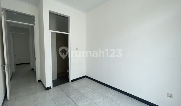 Sommerville House, Taman Kopo Indah V, Ready to Use, 3 Bedrooms, Near Talenta School, Margaasih Toll Exit 2