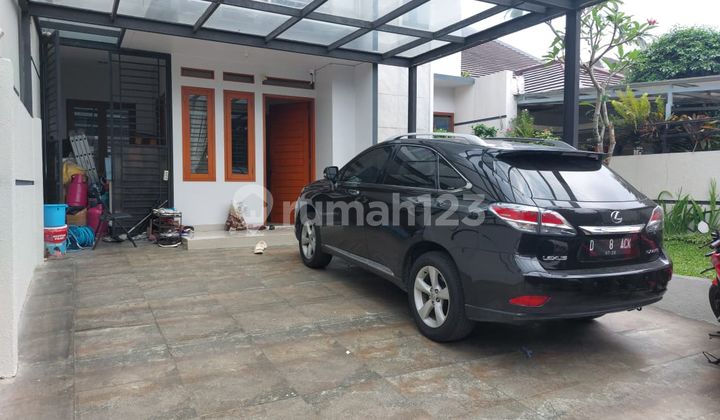 Di Jual Cepat / Bu Rumah Setrawangi Bandung, Harga Sangat Menarik Jarang Ada! 5 Kamar Tidur, 4 Kamar Mandi Di Jual Cepat / Bu Rumah Setrawangi Bandung, Harga Sangat Menarik Jarang Ada! 5 Kamar Tidur, 4 Kamar Mandi