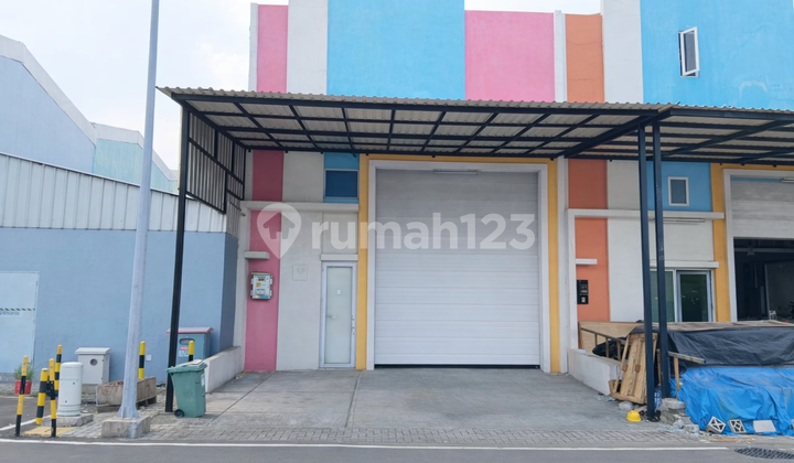 Gudang Bizpark Daan Mogot - 2 Floors + Office & 3 Ton Crane