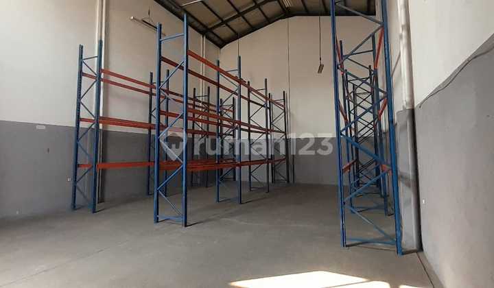 Strategic Warehouse Bizpark Green Sedayu Cakung 9X18m2