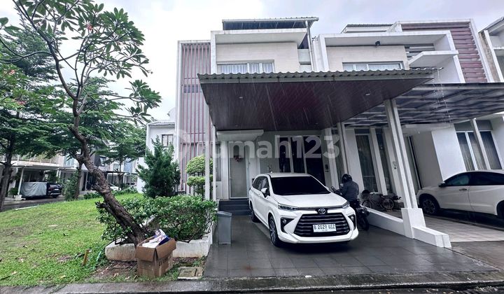 Runah Lebar 7 Cantik Full Furnished View Playground di Jgc