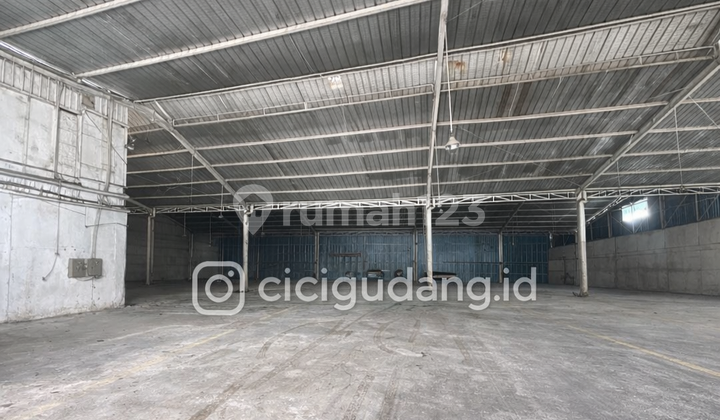 Gudang Pinggir Jalan Raya + 40Ft Access + Dekat Jorr