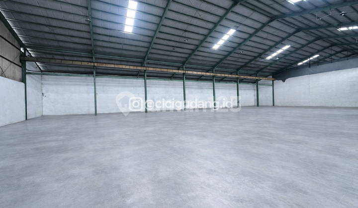 Cheapest! Logistics Warehouse Beside Bekasi Main Road - Near Toll Road