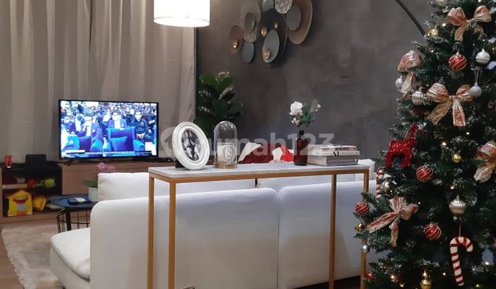 Unit 7X15 Side and Garden Facing at Jgc 1