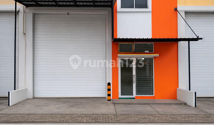 Sudah Renov! Gudang + Office di Jalan Utama Bizpark Cakung