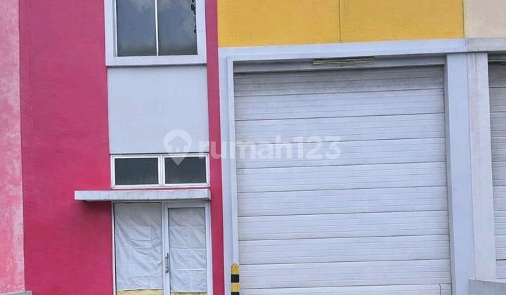 Well-Maintained Warehouse & Ready to Operate in Bizpark Cakung