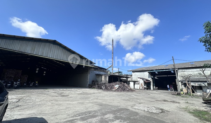 Ready to Use Independent Warehouse Tipar Cakung Area 2800M2