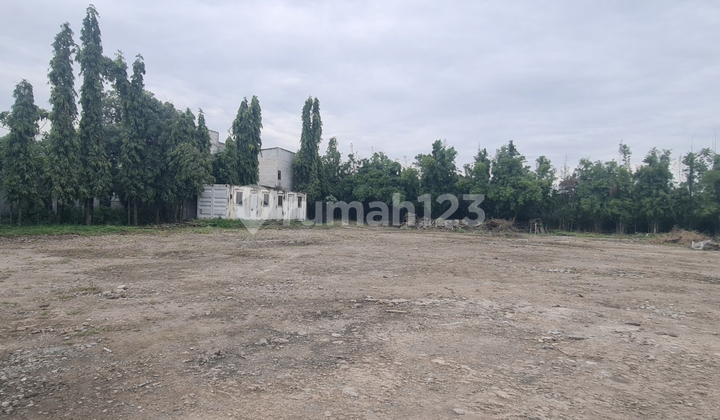 Lahan Strategis Pool Truck / Alat Berat di Tipar Cakung Lahan Strategis Pool Truck / Alat Berat di Tipar Cakung