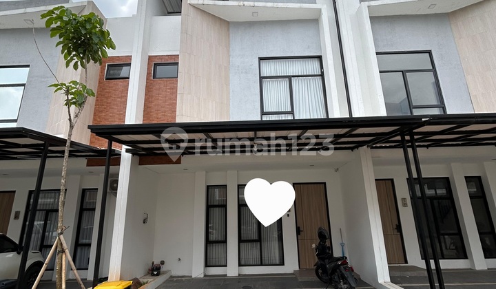 Siap Huni, Rumah, 2 Lantai, SHM, Dekat Akses KRL, Bebas Banjir, Siap Huni, Rumah, 2 Lantai, SHM, Dekat Akses KRL, Bebas Banjir,