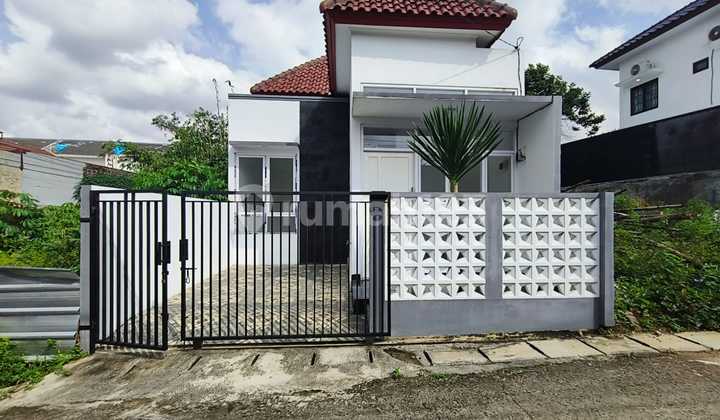 New House For Sale Fast Strategic Comfortable 650Jt Tipar Cimanggis Depok