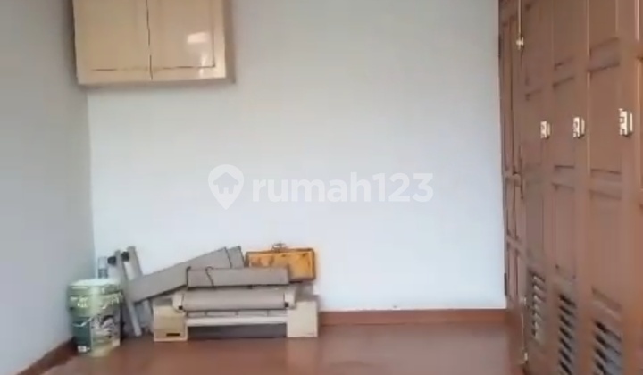 Rumah Second Dijual 3Tingkat Sukmajaya Depok 2