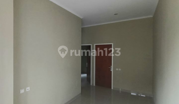 Cicilan Ringan Gabikin Pusing! Rumah di Cibubur SHM Cicilan Ringan Gabikin Pusing! Rumah di Cibubur SHM