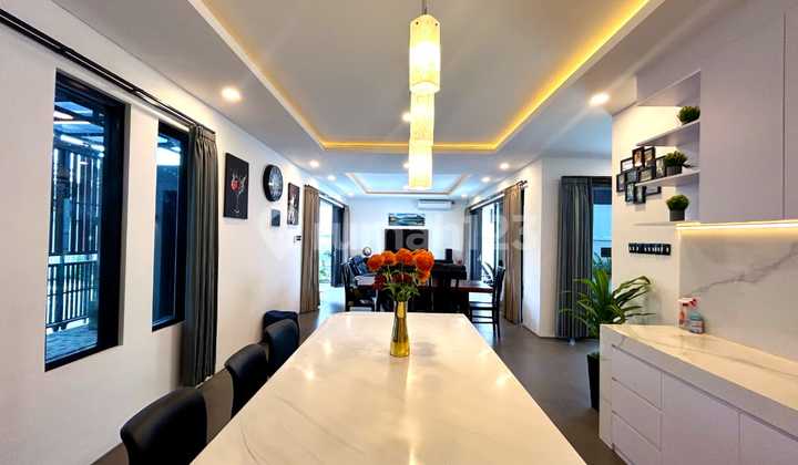 Grand Villa in Berawa Canggu Grand Villa in Berawa Canggu