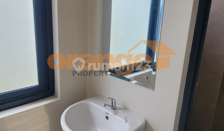 FOR RENT: 2-Story Shop House in Central Business District of Kota Wisata Cibubur 2