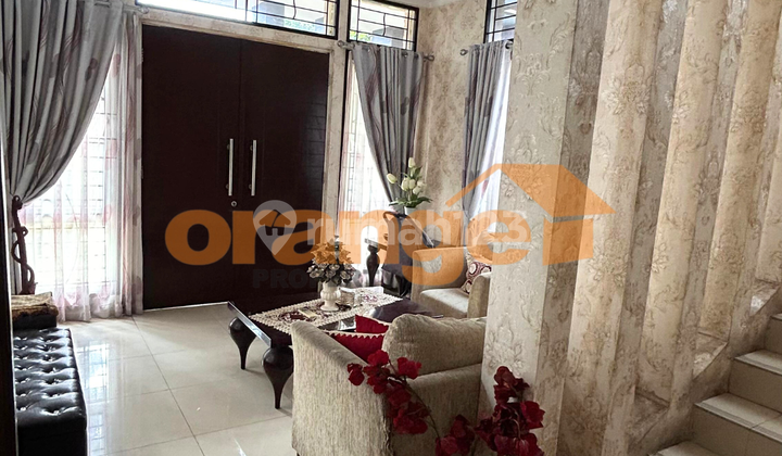 Rumah 2 Lantai Mewah Ada Kolam Renang di Kota Wisata Cibubur 2